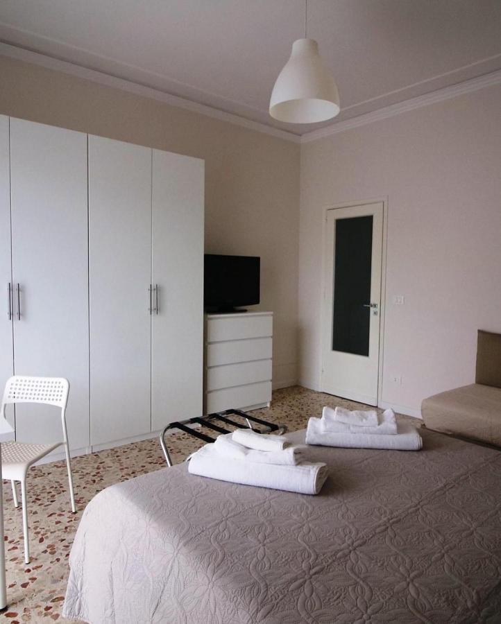 Giuffrida Apartment Rooms Catania Exterior photo